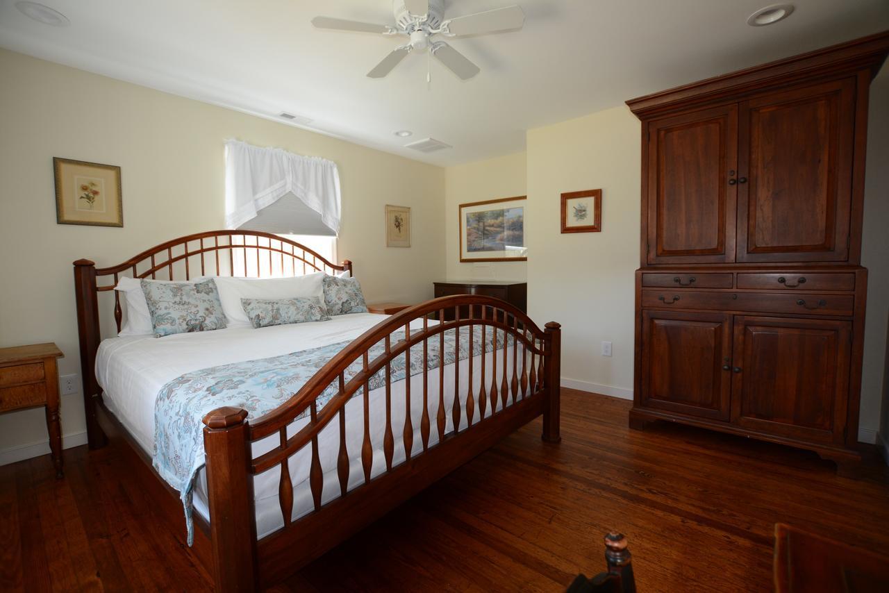 Woodville Bed And Breakfast Esmont Dış mekan fotoğraf